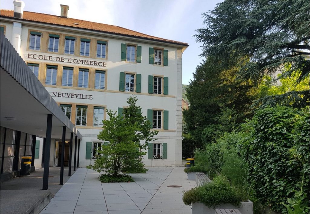 École Supérieure de Commerce La Neuveville. Les débouchés.